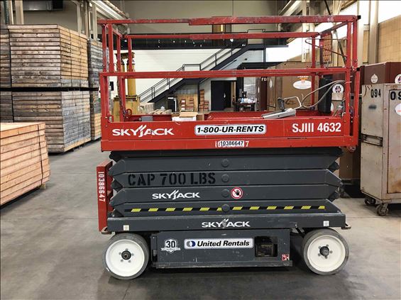 2015 Skyjack SJIII4632 Scissor Lift