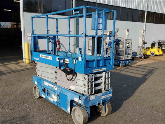 2014 Genie GS-2632 Scissor Lift