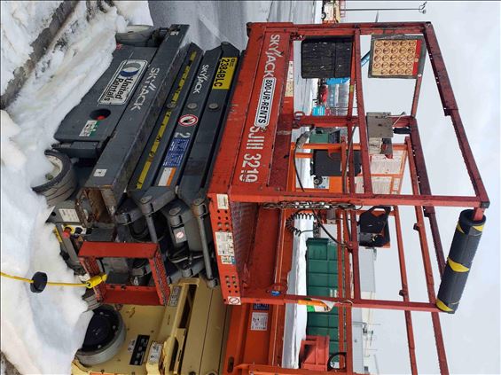 2014 Skyjack SJIII3219 Scissor Lift
