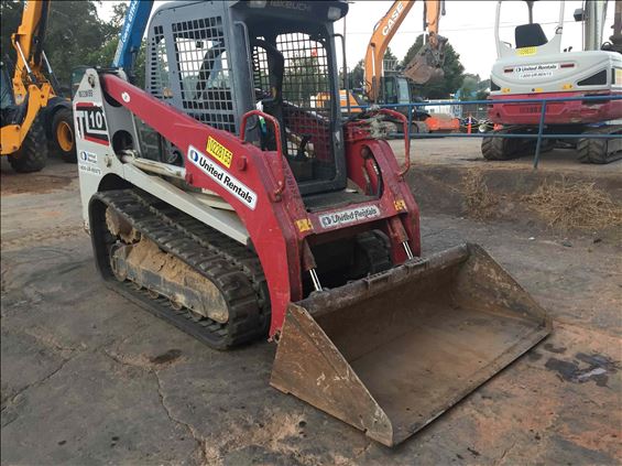 2014 Takeuchi TL10R