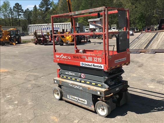 2014 Skyjack SJIII3219 Scissor Lift