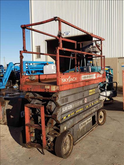 2013 Skyjack SJIII3226 Scissor Lift