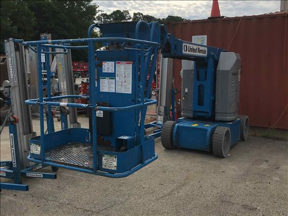 2013 Genie Z-30/20N RJ Boom Lift