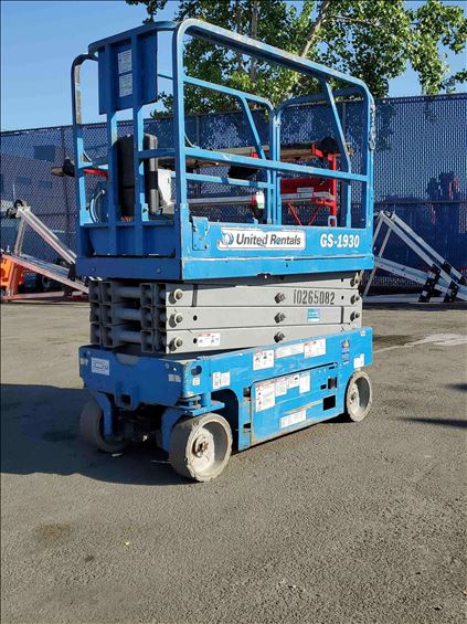 2014 Genie GS-1930 Scissor Lift