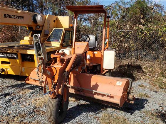 2014 Broce Broom BB-250B