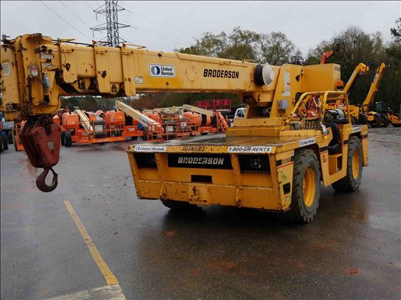 2008 Broderson IC-200-3F Crane