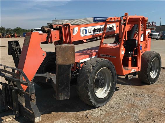 2014 SKYTRAK 10054 Rough Terrain Forklift