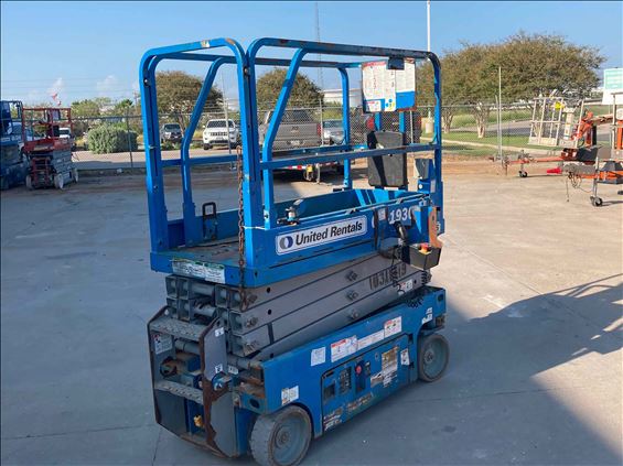 2014 Genie GS-1930 Scissor Lift