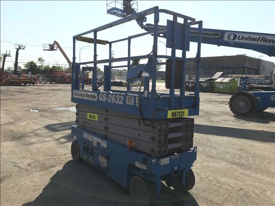 2014 Genie GS-2632 Scissor Lift