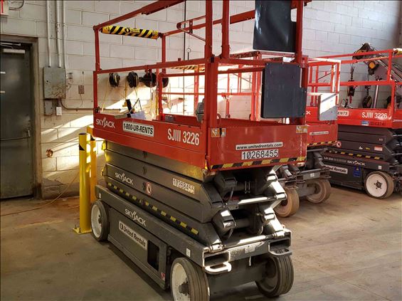 2014 Skyjack SJIII3226 Scissor Lift