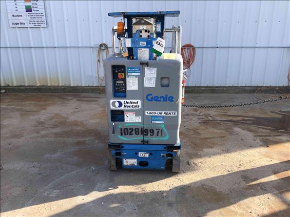2014 Genie GR-12 Scissor Lift