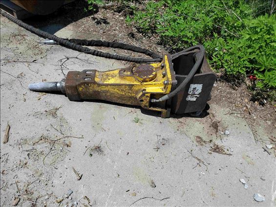 2017 Atlas Copco SBU220 Earthmoving Attachment