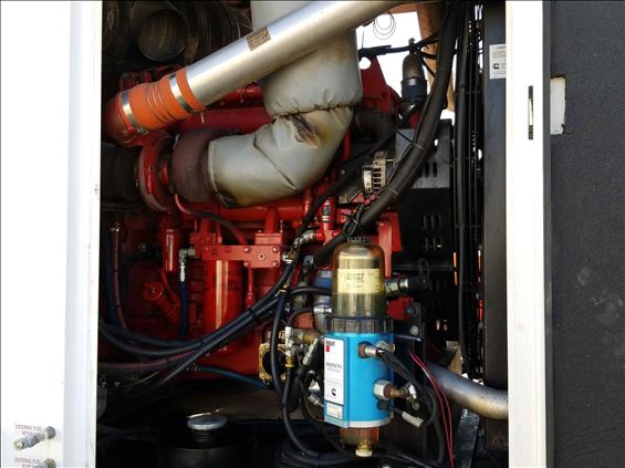 2012 Cummins C300D6R Diesel Generator