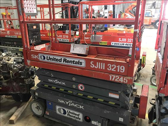 2015 Skyjack SJIII3219 Scissor Lift