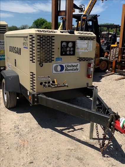 2015 Doosan P425/HP375WCUT4 Air Compressor