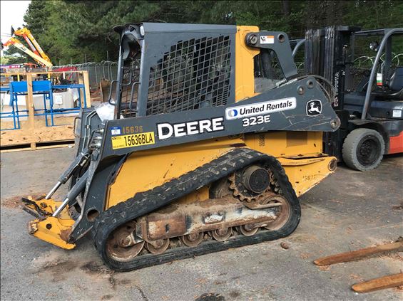 2014 John Deere 323E