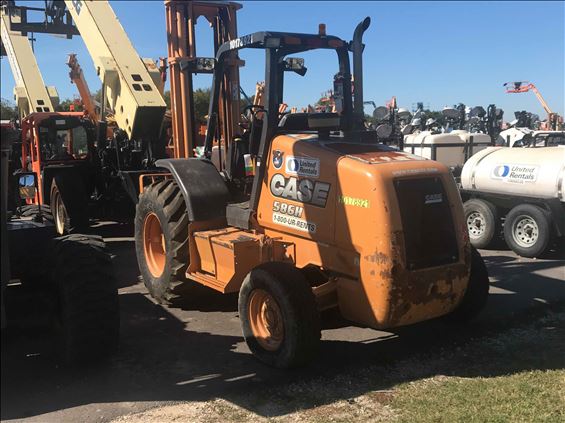 2013 Case 586H Rough Terrain Forklift