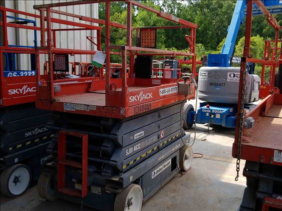 2013 Skyjack SJIII4632 Scissor Lift