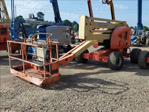 2012 JLG 450A Boom Lift