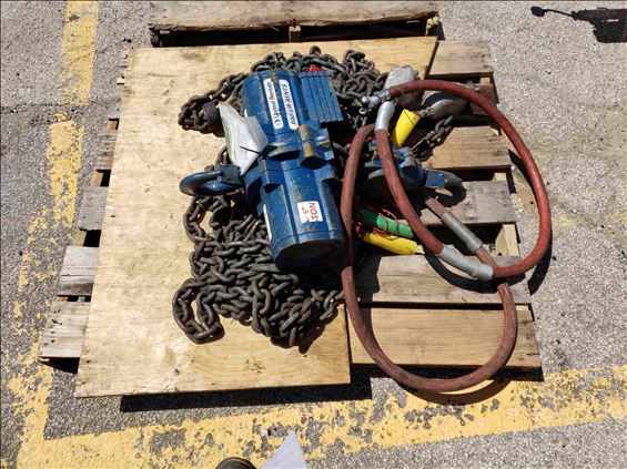 2012 JD NEUHAUS PROFI 3-6TI Hoist