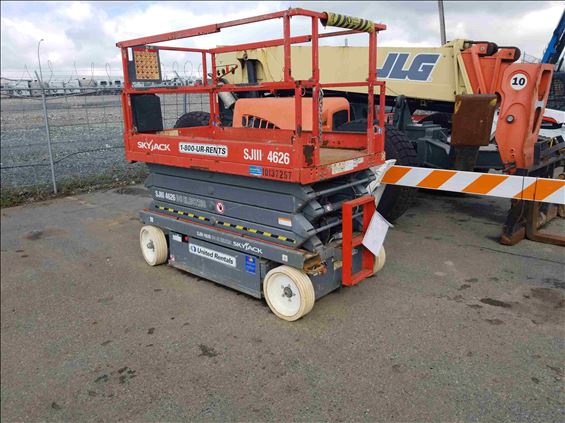 2013 Skyjack SJIII4626 Scissor Lift