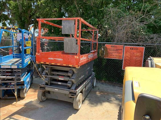 2014 Skyjack SJIII4632 Scissor Lift