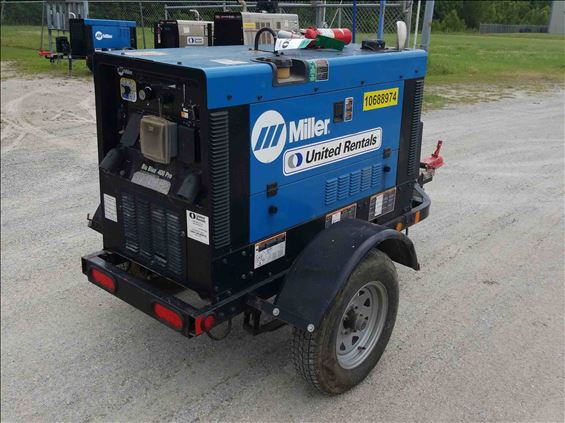 2017 Miller Welders BIG BLUE 400PRO Welder