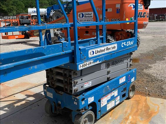 2014 Genie GS-1930 Scissor Lift