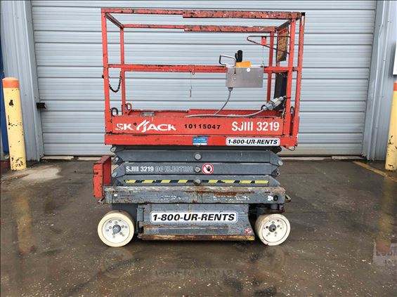 2013 Skyjack SJIII3219 Scissor Lift