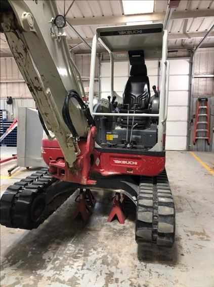 2016 Takeuchi TB260 Mini Excavator