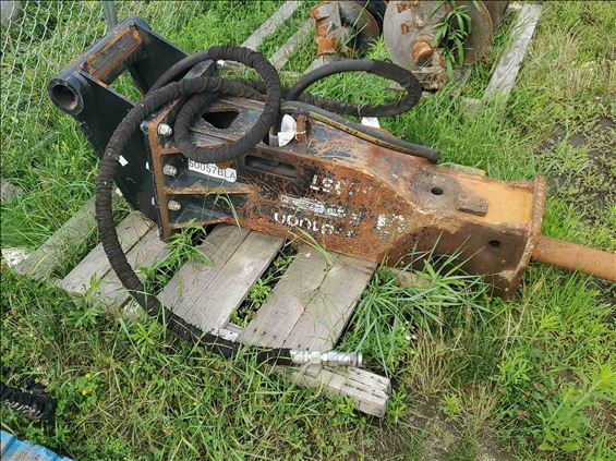 2017 ATI McMillen SFB1000 Earthmoving Attachment