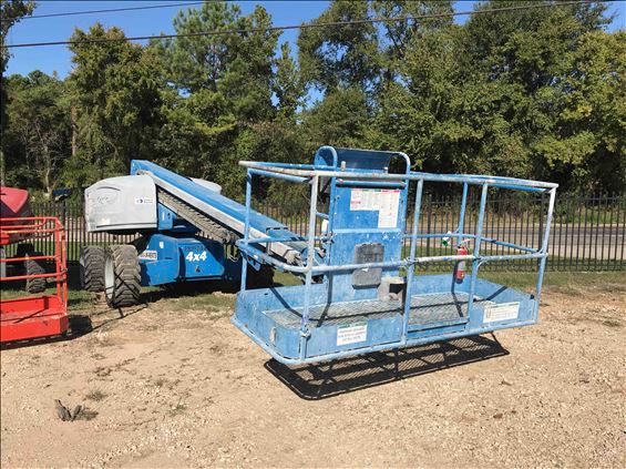 2014 Genie S-60X Boom Lift