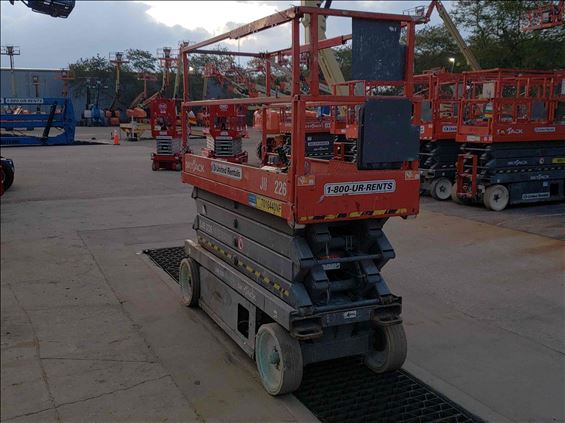 2013 Skyjack SJIII3226 Scissor Lift