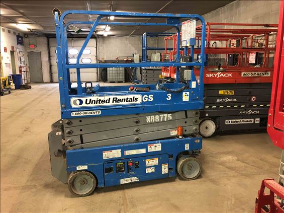 2015 Genie GS-1930 Scissor Lift