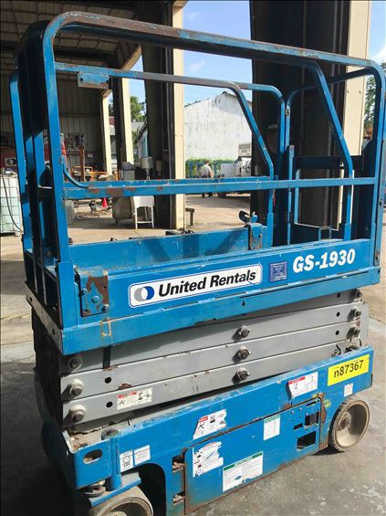 2014 Genie GS-1930 Scissor Lift