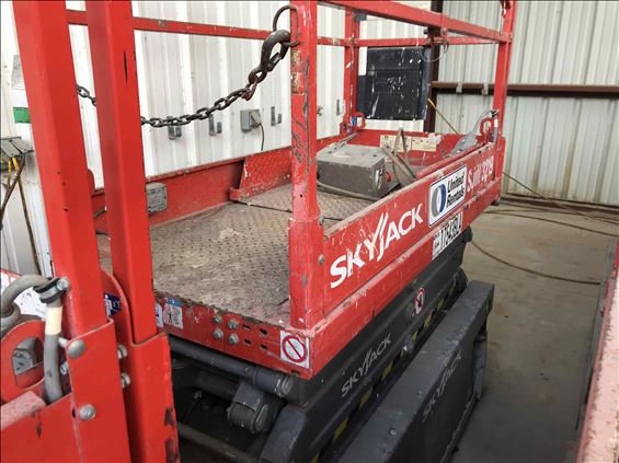 2015 Skyjack SJIII3219 Scissor Lift