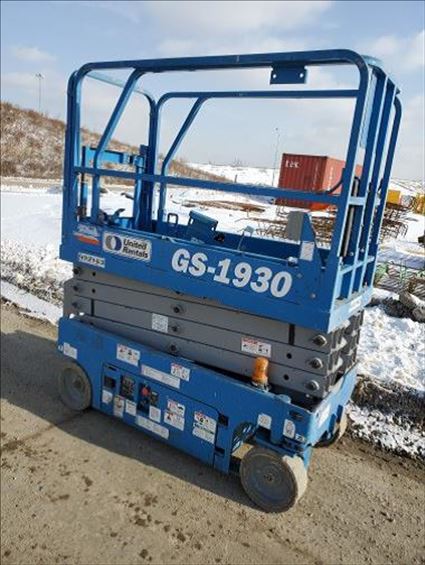 2015 Genie GS-1930 Scissor Lift