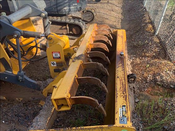 2016 John Deere 210L EP Wheel Loader