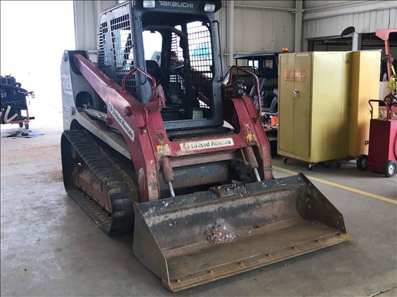 2015 Takeuchi TL12R