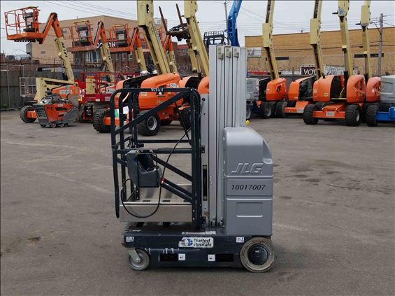 2012 JLG 20MVL Scissor Lift