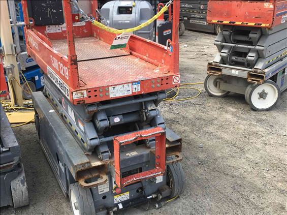 2013 Skyjack SJIII3219 Scissor Lift