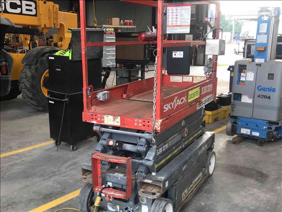 2013 Skyjack SJIII3219 Scissor Lift