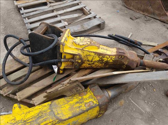 2015 Atlas Copco SBU220 Earthmoving Attachment