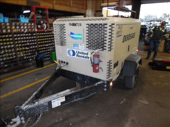 2016 Doosan P425/HP375WCUT4 Air Compressor