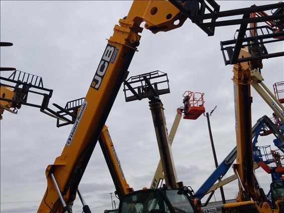 2015 JCB 510-56 S Rough Terrain Forklift
