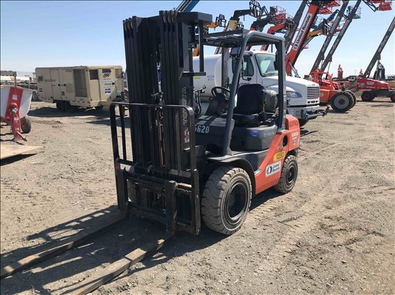 2014 Toyota 8FGU30 Warehouse Forklift