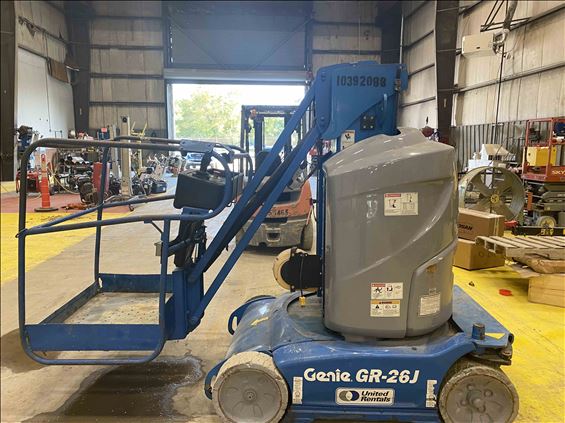 2015 Genie GR-26J Boom Lift