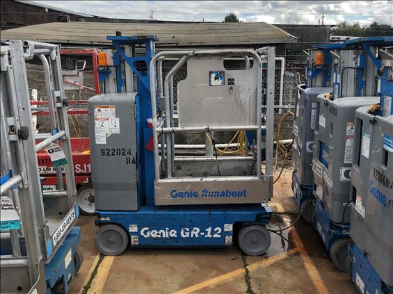 2012 Genie GR-12 Scissor Lift