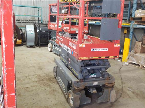 2014 Skyjack SJIII3219 Scissor Lift