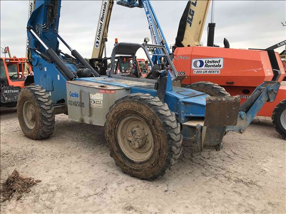 2014 Genie GTH-1056 Reach Forklift